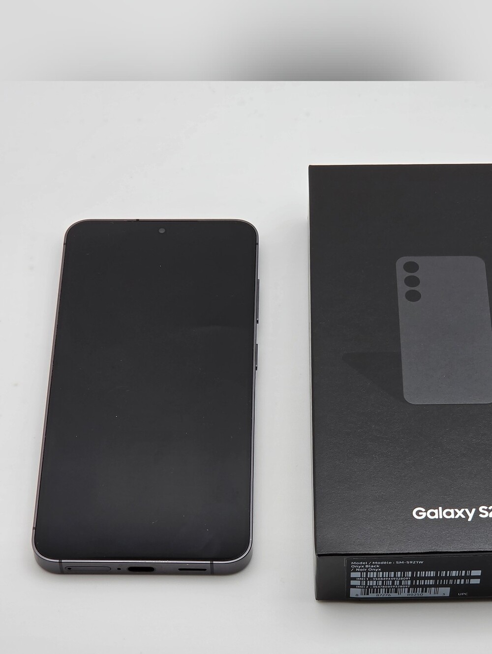 Samsung Galaxy S24 Onyx Black 128 GB Unlocked SM-S921W Android Cell Phone